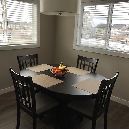 Home Stay! YYC Esterno foto